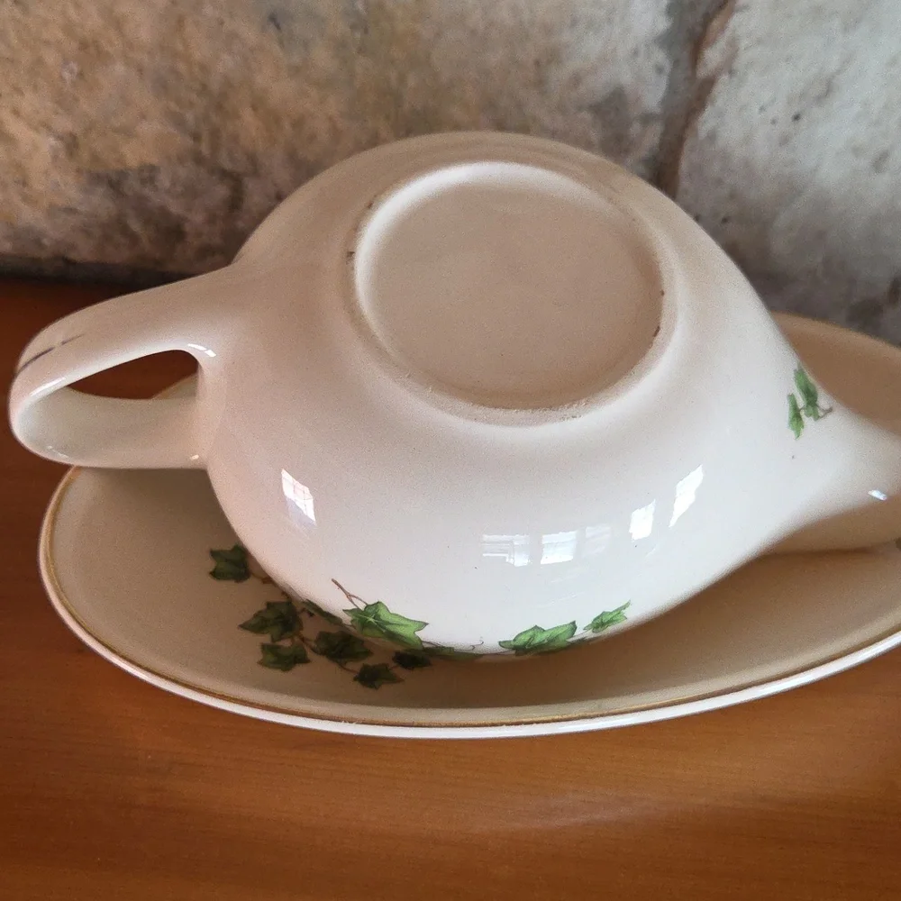 Greenbrier Green Ivy Gravy Boat & Underplate Paden City Pottery Mid-Century MCM
